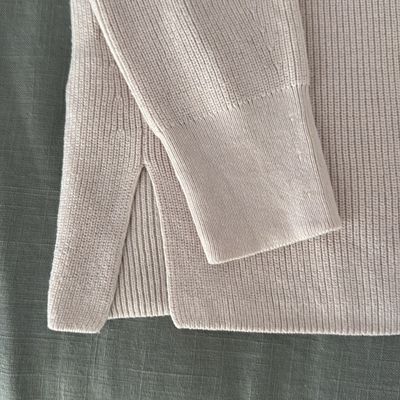 Lululemon Cotton Sweater - Picture 2 of 5